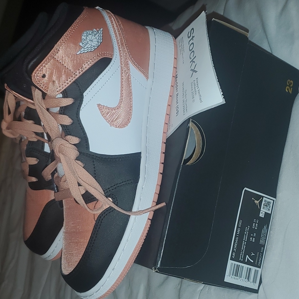 7Y Jordan 1 Mid - Madder Root